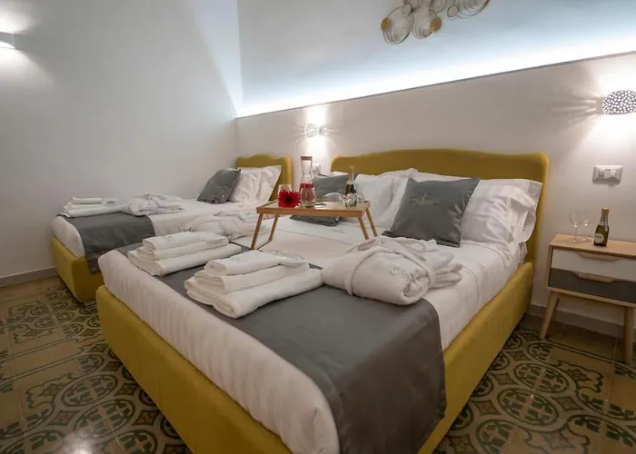 Dimora Fantasia Charme B&BBed and Breakfast